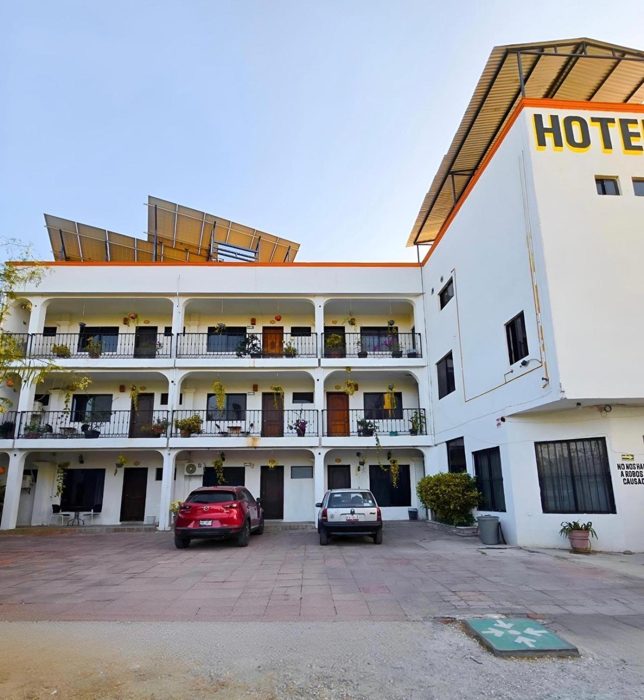 Hotel Villa Esmeralda Tuxtla Gutiérrez Exterior photo